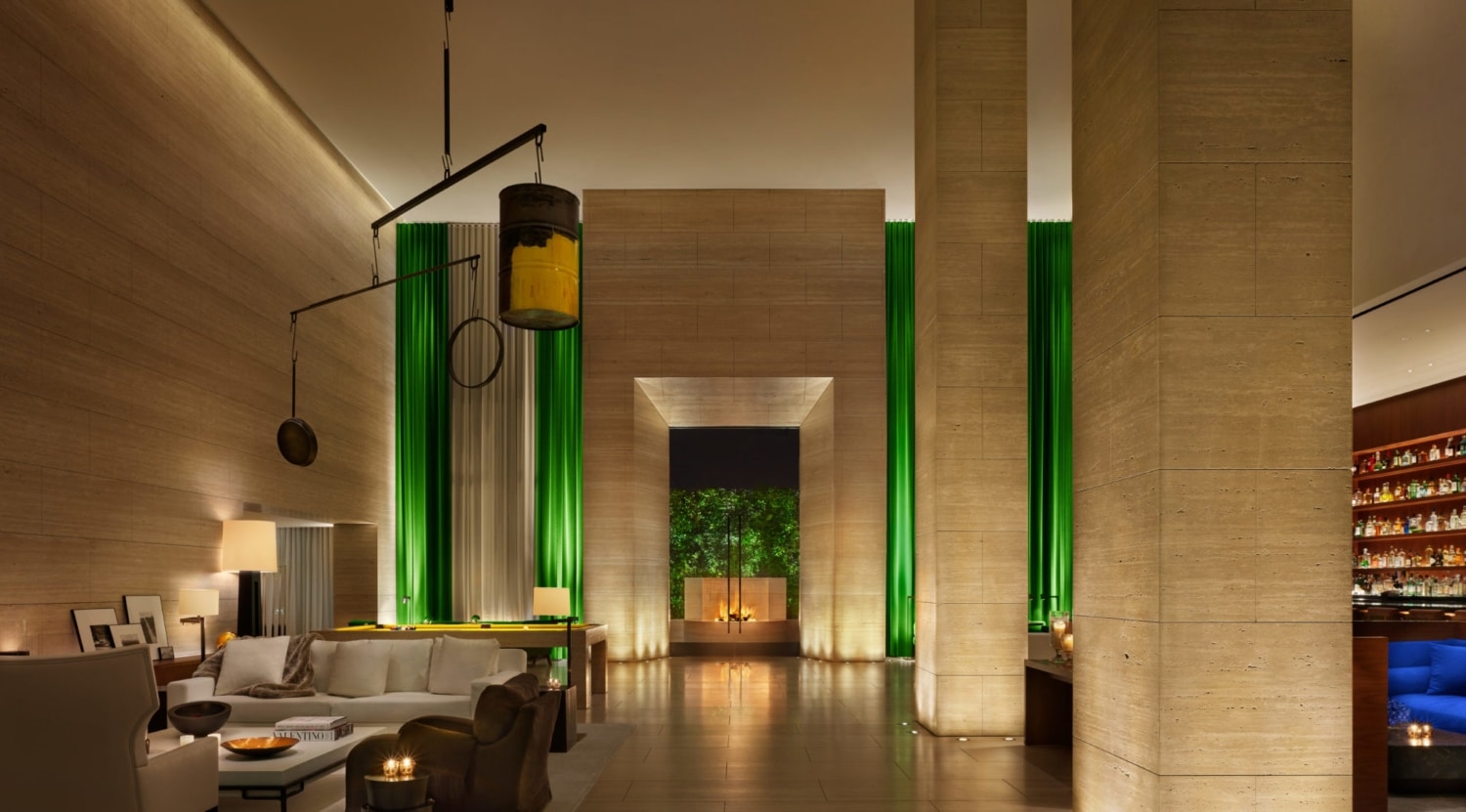 edition hollywood main lobby