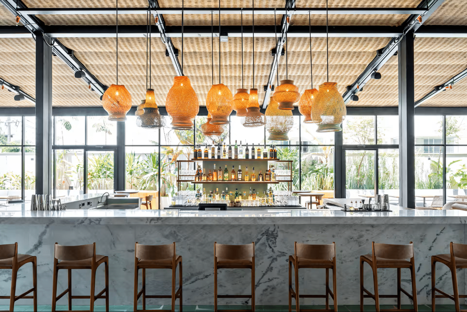 canopy hilton sao paulo jardins bar seating