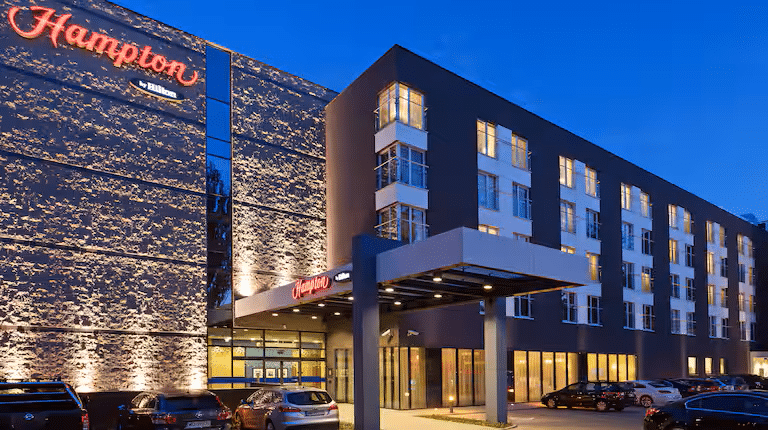 hampton by hilton warsaw airport exterior