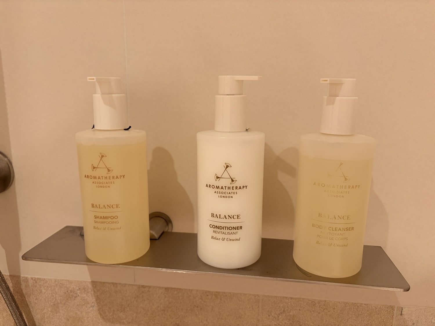 jw marriott crete executive suite bathroom amenities