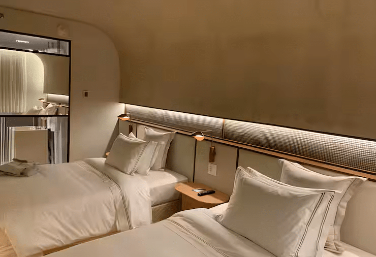 qoya curio collection bedroom
