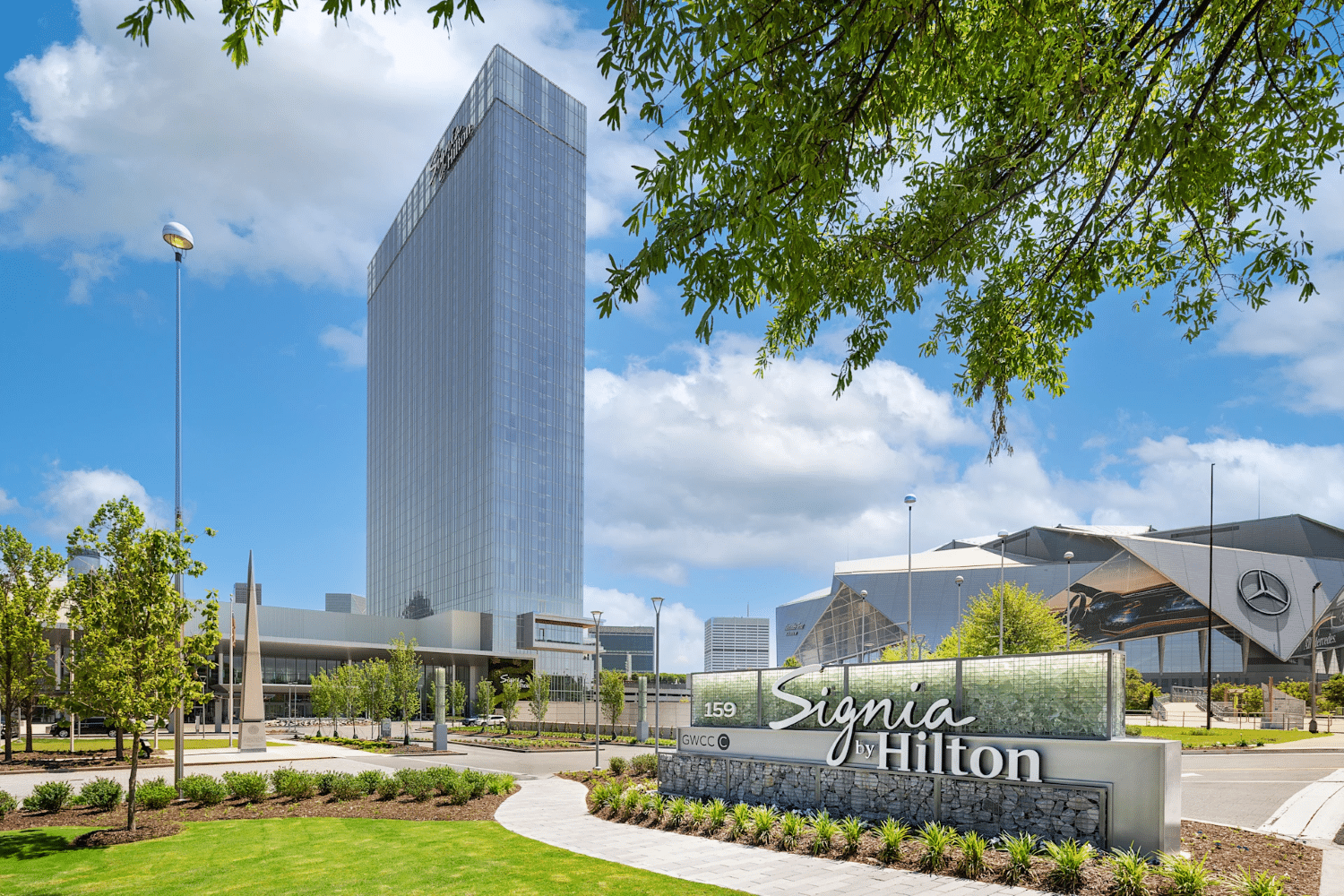 signia by hilton atlanta hotel exterior