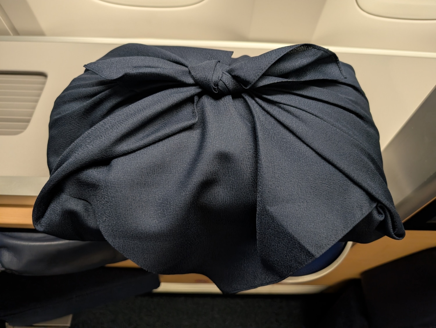 ana first class 777-300er sleepwear and blanket bundle