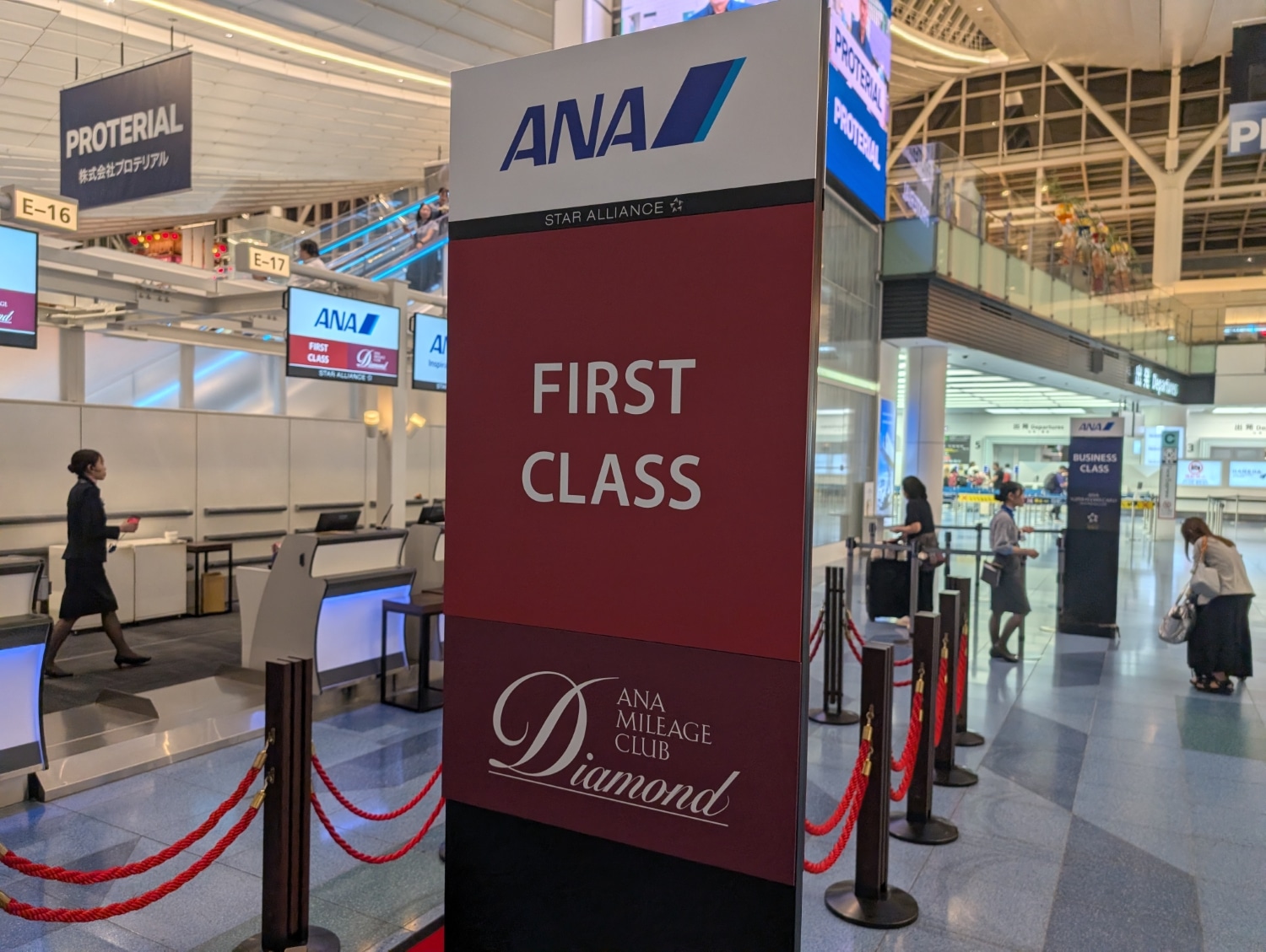 ana first class check-in area at tokyo haneda airport