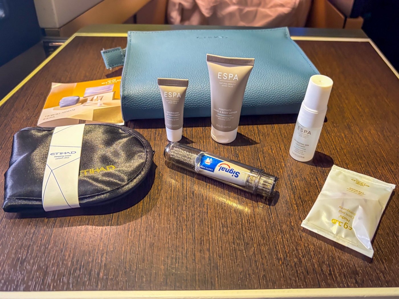 eithad airways business class a380 amenity kit contents