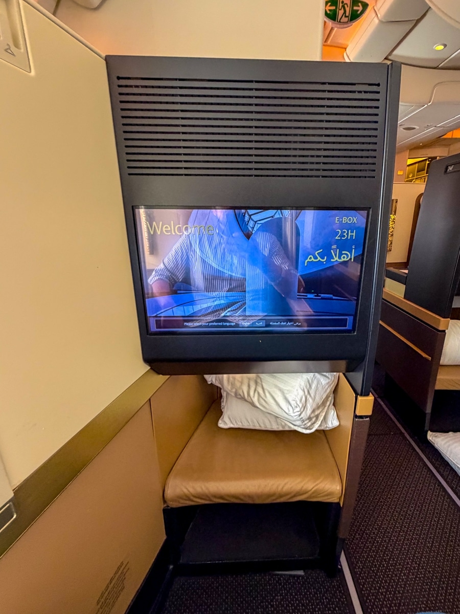 etihad airways business class a380 entertainment console