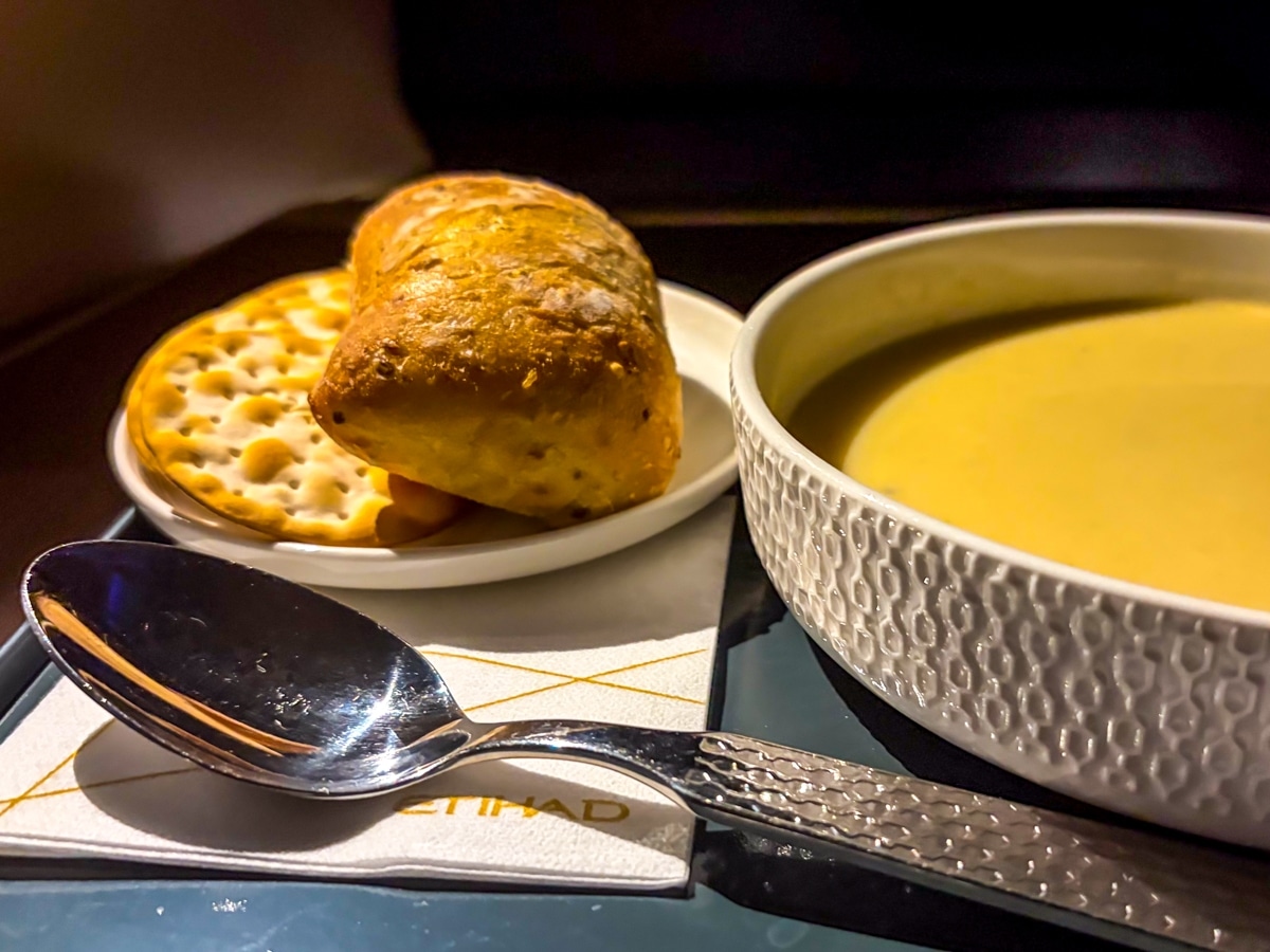 etihad airways business class a380 leek and potato soup with bread