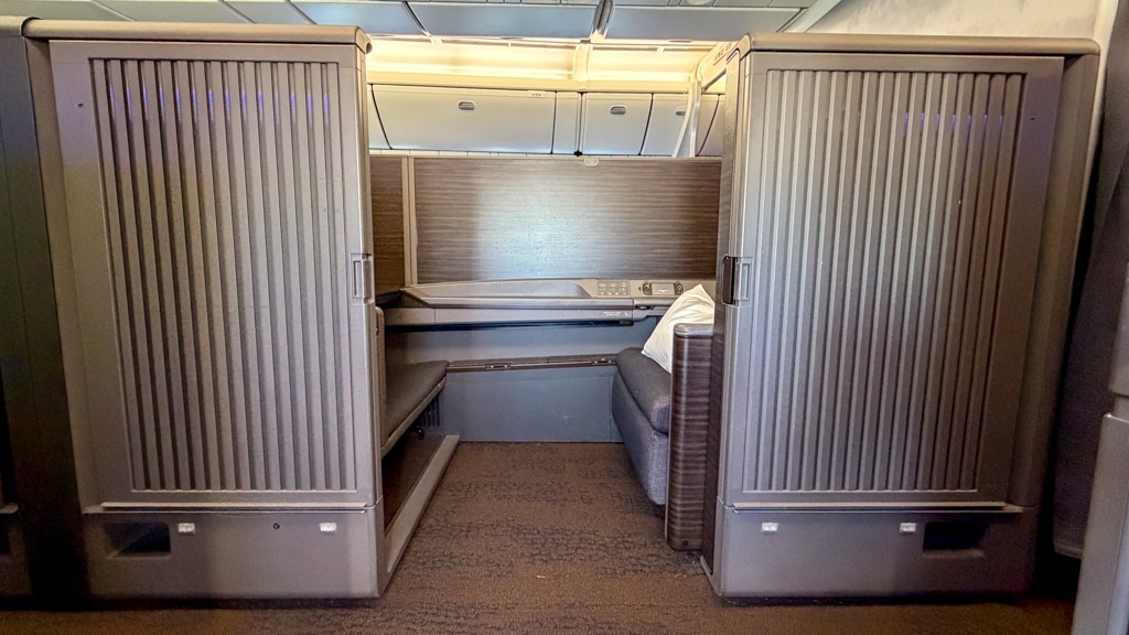 ana the suite first class suite exterior