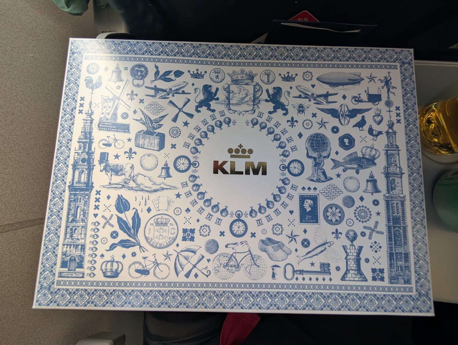 klm cityhopper business class meal box