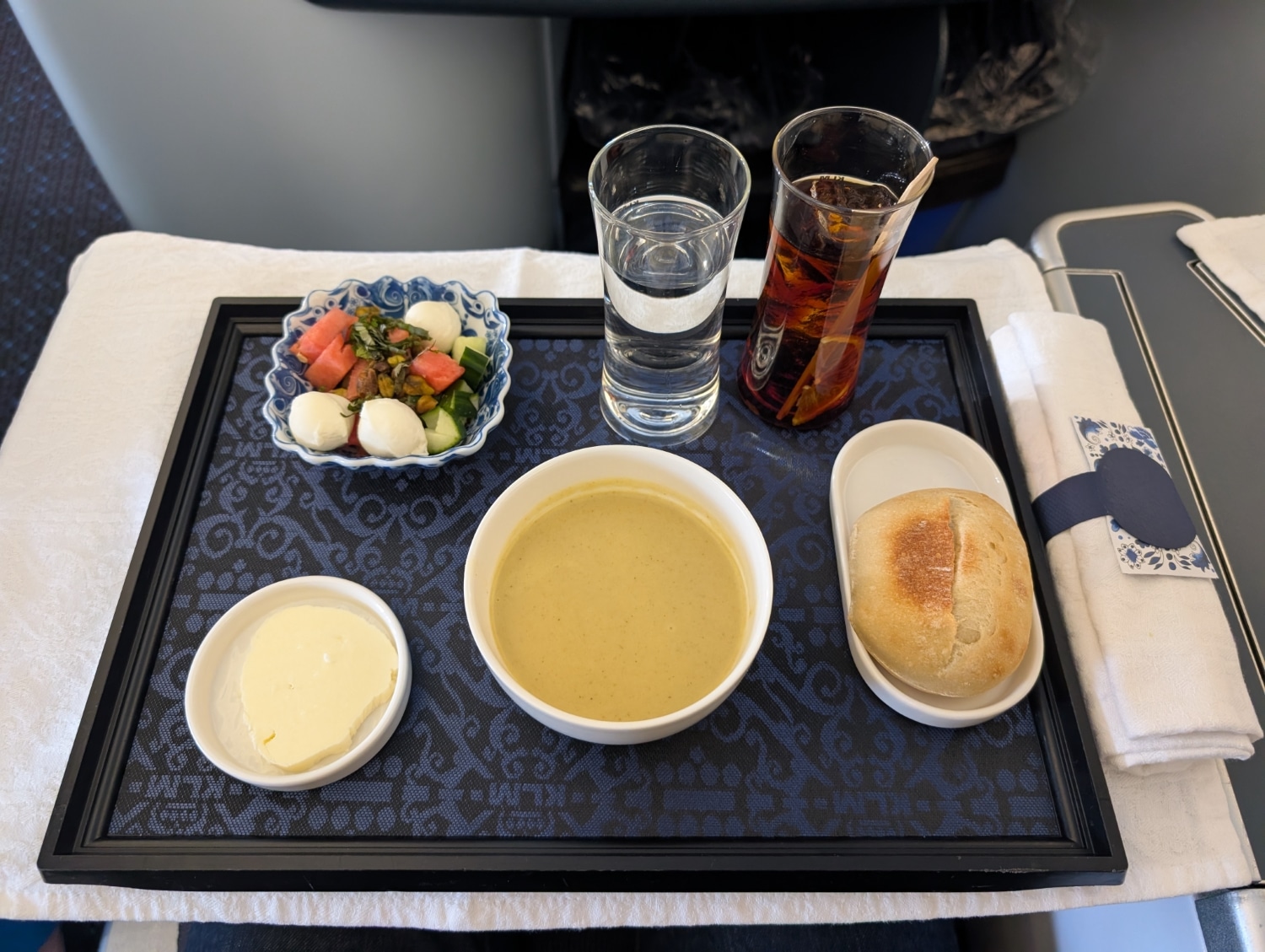 klm business class entree with salad and thai soup